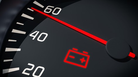 To je 5 najbolj pogostih napak, ki 'ubijajo' avtomobilske akumulatorje