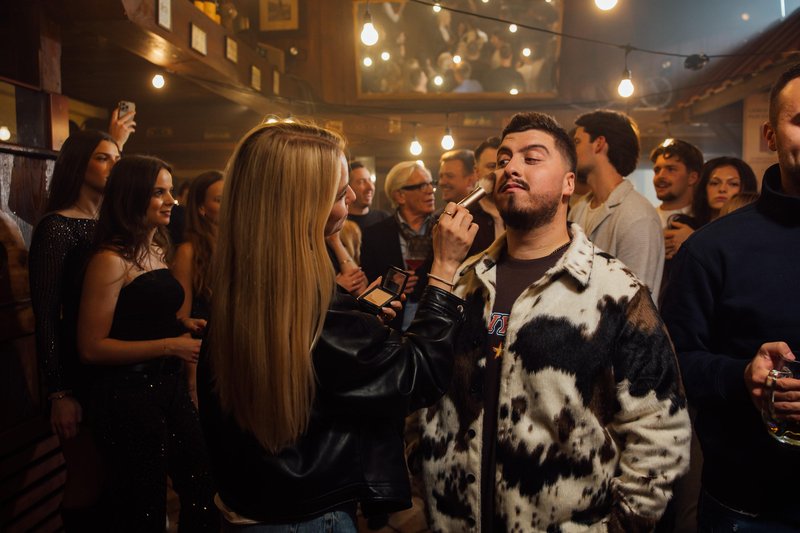 Luka Sešek glasbenik