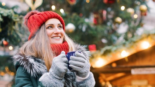 Tako bo kuhano vino res popolno: recept za eleganten in aromatičen napitek, ki bo navdušil brbončice
