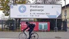 Glasovati je mogoče tudi predčasno.