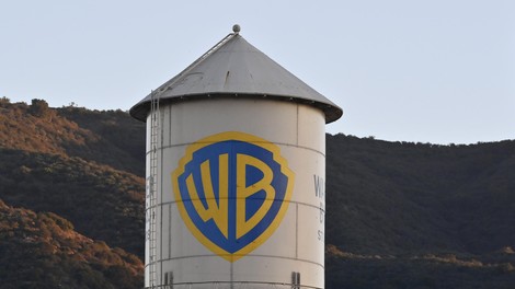 Warner Bros, prevzem