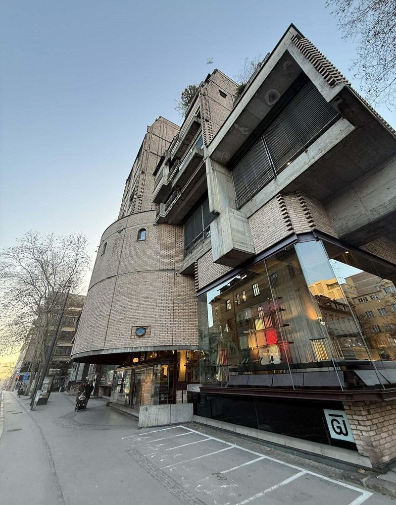 Ferantov vrt blok stanovanja Ljubljana Edvard Ravnikar