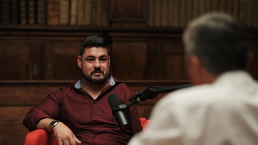 Darko Đurić v podkastu navdiha spregovoril tudi o odnosu družbe, predsodkih in zakaj mu lahko rečemo samo – Darko