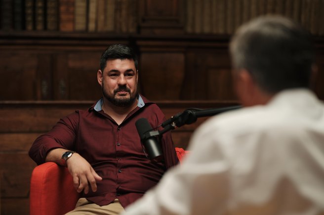 Darko Đurić v podkastu navdiha spregovoril tudi o odnosu družbe, predsodkih in zakaj mu lahko rečemo samo – Darko