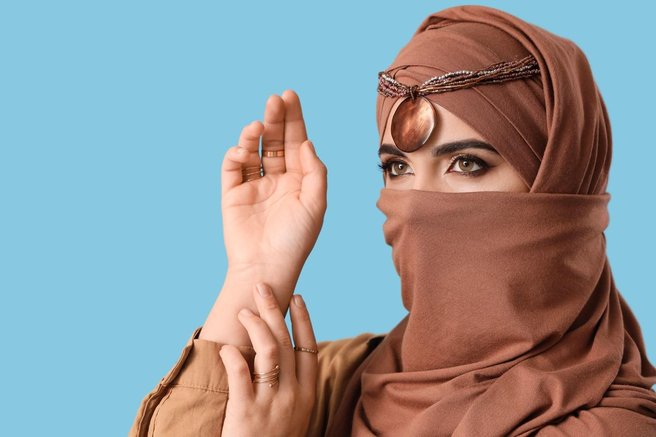zenska-v-hidjabu.jpg