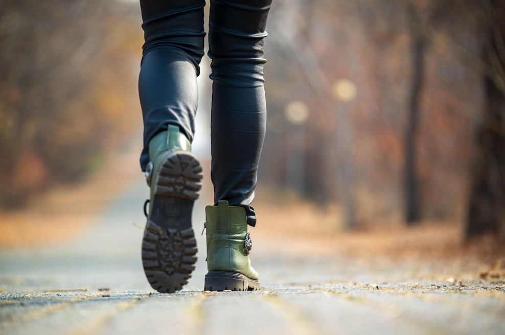 Je samo hoja dovolj za dolgo in zdravo življenje? Strokovnjaki razkrivajo, kako tudi v starosti ohranjati vitalnost (foto: Profimedia)