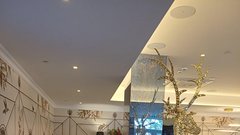 Najboljši zimski napitki in po novem tudi kosilo v kavarni Café Imperial.