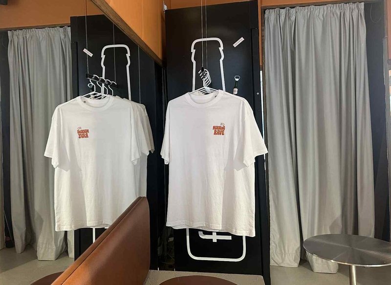 V centru Ljubljane se je odprl nov lokal s priljubljenimi ameriškimi prigrizki, ki bo postal vaša obvezna postojanka za malico