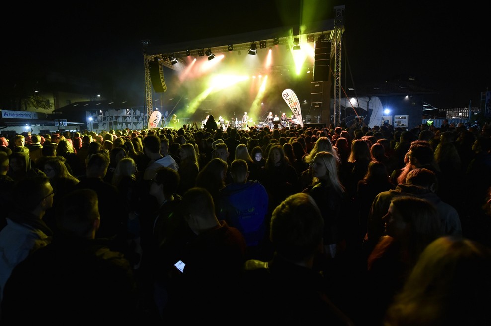Sosedje ljubljanskega objekta pretreseni: "Kako je mogoče, da imajo dovoljenje za prireditve do 2. ure zjutraj?" (foto: Žiga Živulovič jr./Bobo)