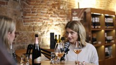 Klavdija Topolovec Špur podkast o viinu Iz trte izlito