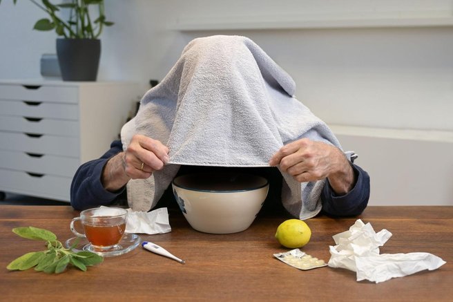 Od ust do ust: to je zdravilo, ki preverjeno odganja prehlad, a ga ne boste našli v lekarni (z razlogom!)