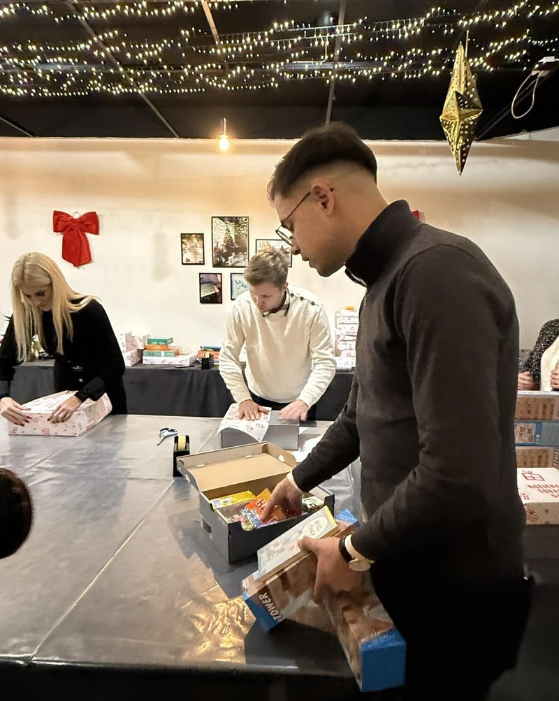 Celje Bozickova tovarna daril otroci humanitarnost