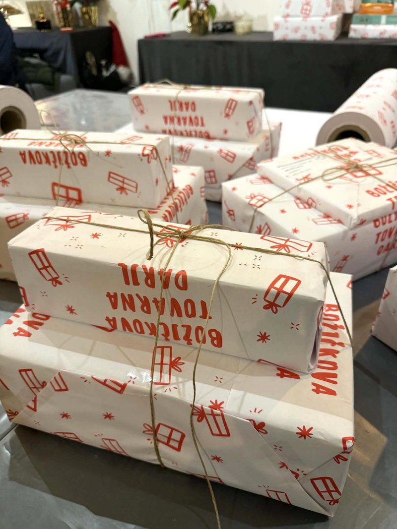 Celje Bozickova tovarna daril otroci humanitarnost