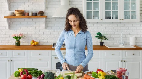 4 živila na dosegu roke, iz katerih lahko sestavite superobrok (preprost recept za prehransko ravnotežje)