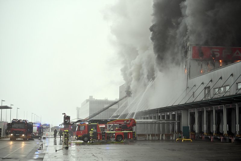 Požar v Sparovi pekarni povzročil za 40 milijonov evrov škode