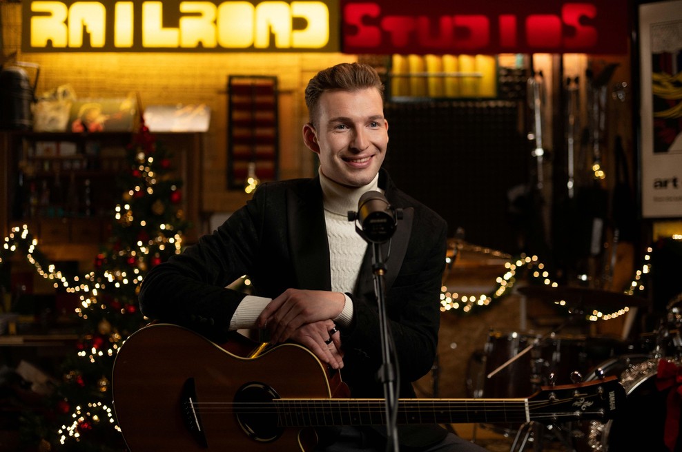 Žiga Jelar po dveh letih z novo pesmijo tik pred prazniki (foto: Rok Maver)