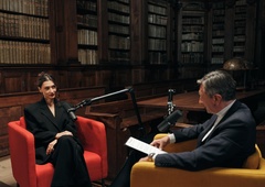 Zala Djurić v podkastu navdiha navihano, a zelo iskreno o težkih čustvih, ljubezni, najljubši glasbi in zakaj bi rada igrala nore like