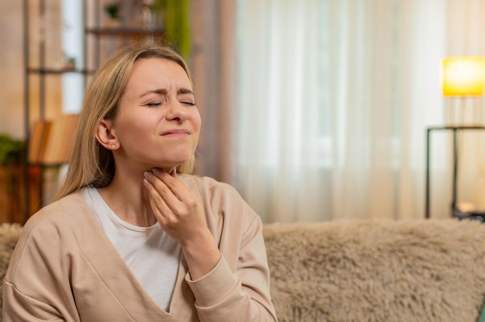 Ta zdravstvena težava je lahko simptom pljučnega raka: če opazite, da ne mine, obiščite osebnega zdravnika (foto: Profimedia)
