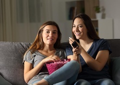 3 prigrizki, ki veljajo za najbolj zdrave na svetu: privoščite si jih lahko med filmom ali kot slastno razvajanje med obroki