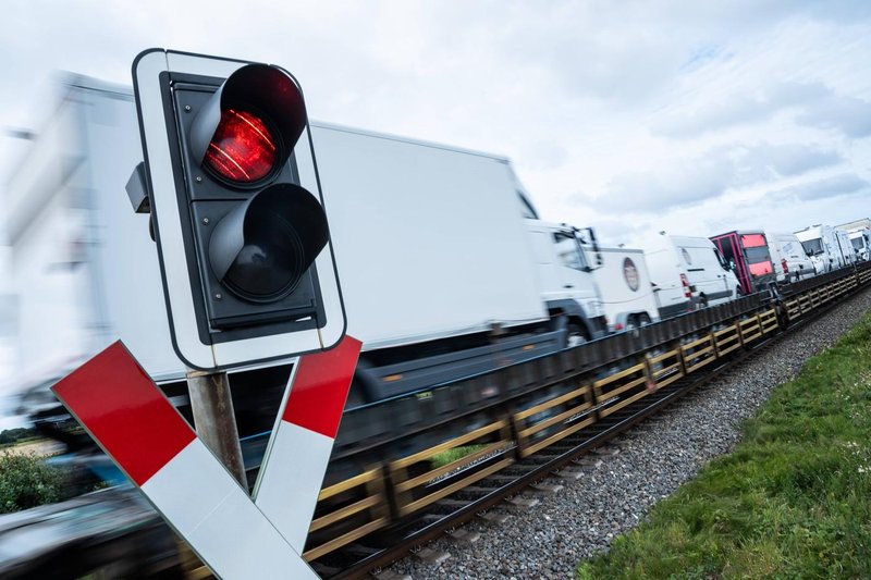 vlak kolesar tragedija slovenija smrt zidani most