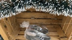 Skofja Loka prazniki drevo gajbice darila humanitarnost