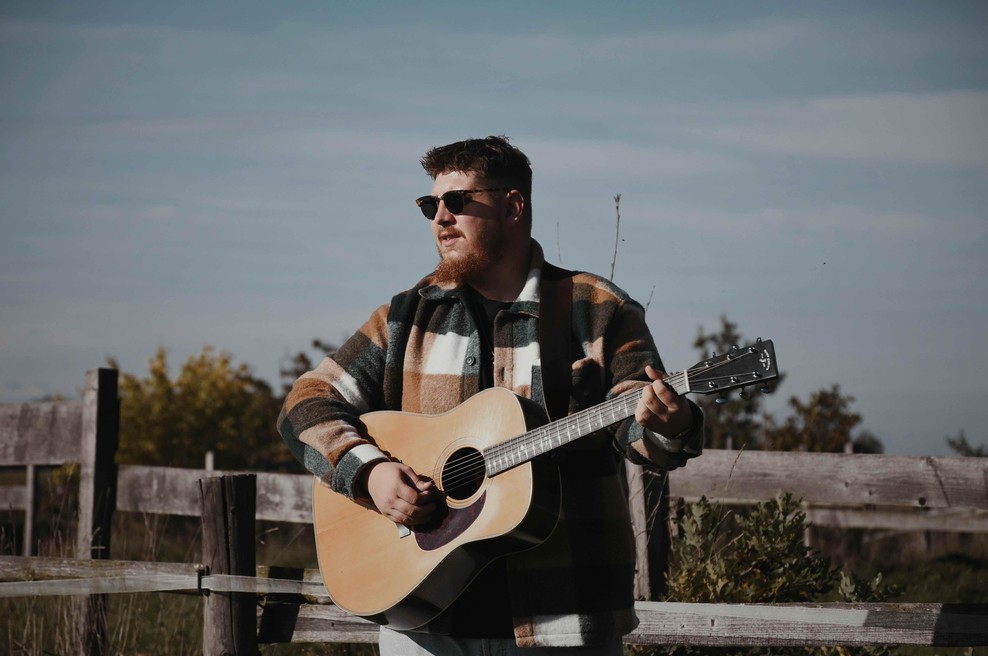 Zadnje poglavje pred izidom albuma Neznano: Žan Videc predstavlja novi singel (VIDEO) (foto: Maja Halas)