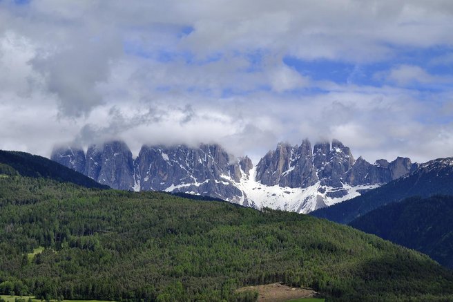 smrt italija trentino slovenija base skok tragedija januar prvi dan novo leto