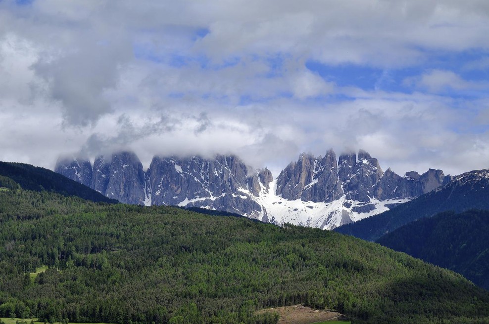 Slovenec na prvi dan leta 2026 umrl v Italiji: očividci v hudem šoku, kar so videli, jih bo zaznamovalo za vedno (foto: Profimedia)