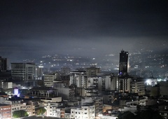 So ZDA začele novo vojno? Ameriška vojska ponoči napadla Venezuelo