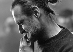 Umrl legendarni režiser, ki je posnel enega najpomembnejših filmov devetdesetih let