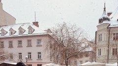 Sneg pobelil prestolnico: takšno idilično Ljubljano smo danes ujeli na sprehodu po mestu (FOTO)