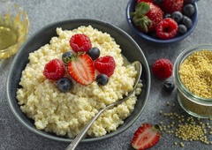 Eno najbolj zdravih žit na svetu, a nihče ga več ne želi na krožniku: dokazano krepi srce in kosti, odlično tudi za prebavo