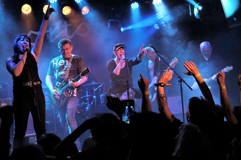 Ob 40-letnici punk gibanja: poslovilni koncert skupine Paraf, predskupina Buldogi in film (foto: Promocijsko gradivo)