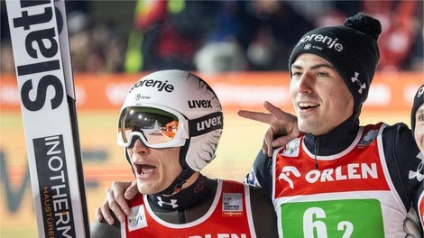 Veselje v Zakopanah: Anže Lanišek in Timi Zajc osvojila drugo mesto