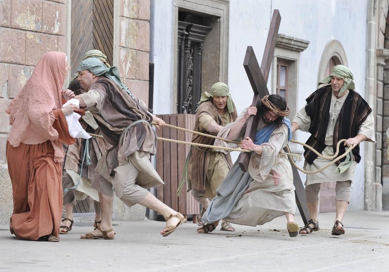 Skofja Loka skofjeloski pasijon procesija