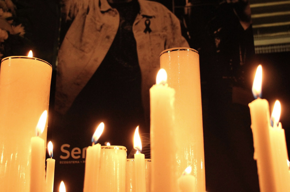 Smrt 34-letnega pevca v letalski nesreči: zaokrožil posnetek iz notranjosti letala malo pred tragedijo (foto: Profimedia)