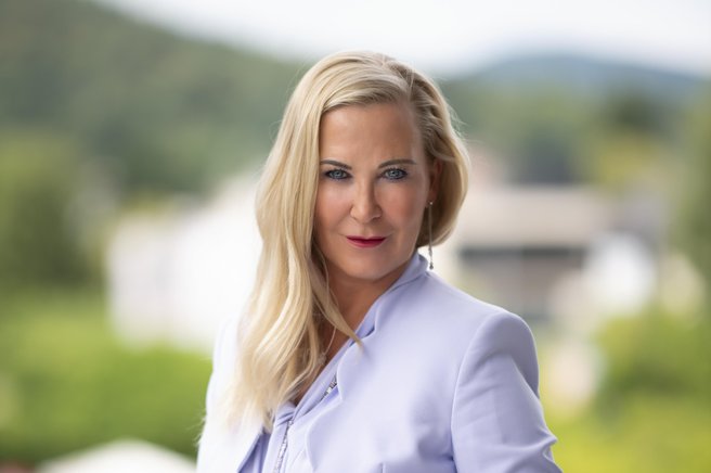 Nova zbirka ljubezenskih pisem dr. Lucije Mulej je poetičen preplet poezije in meditacije