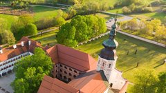 
                                                         Kostanjevica na Krki