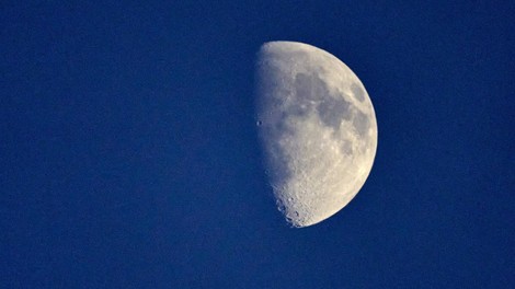 luna vesolje nasa jedrski reaktor zda znanost astronomija