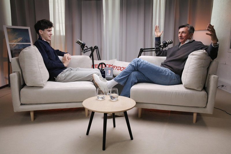 sergej golubovic borut pahor neobremenjeno podkast osebno drugacno slovenija pogovor