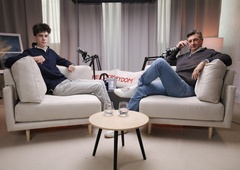 Neobremenjeno z Borutom Pahorjem o avtentičnosti, delu in iskanju lastne poti: "Mama mi nikoli ni rekla bravo"