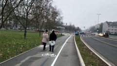 Stanovalci ljubljanskega naselja razočarani: "Varnost in udobje pešcev ste žrtvovali za ..."