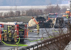Huda prometna nesreča na štajerski avtocesti: na kraju nesreče izbruhnil obsežen požar (FOTO in VIDEO)
