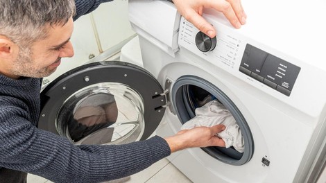 pralni stroj susenje perilo trik nasvet teniska zogica ideja resitev