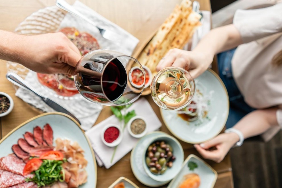 Lev Ljudje, rojeni v znamenju Leva, uživajo v življenju z veliko žlico in se le redko zadovoljijo z osnovnim. Ko …