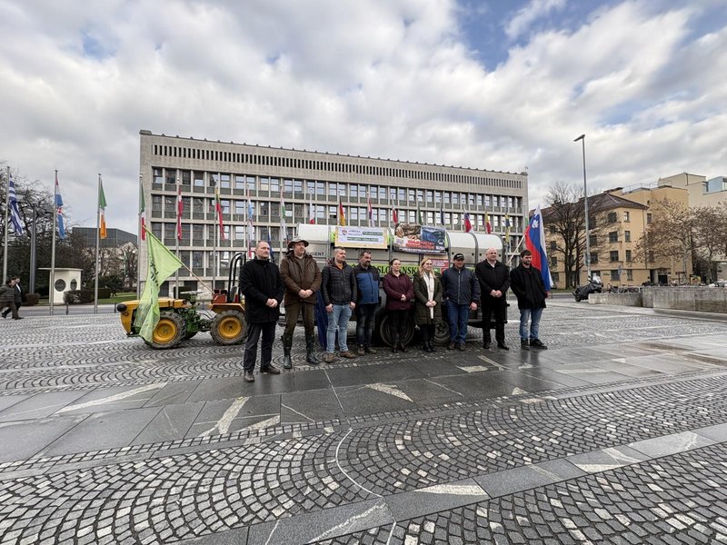 Kmetje zahtevajo zaščito, drugače sledi protest: odziv vlade pričakujejo do konca januarja