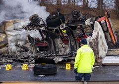 Znanih več informacij o tragični nesreči na štajerski avtocesti: umrl 28-letni voznik kombija