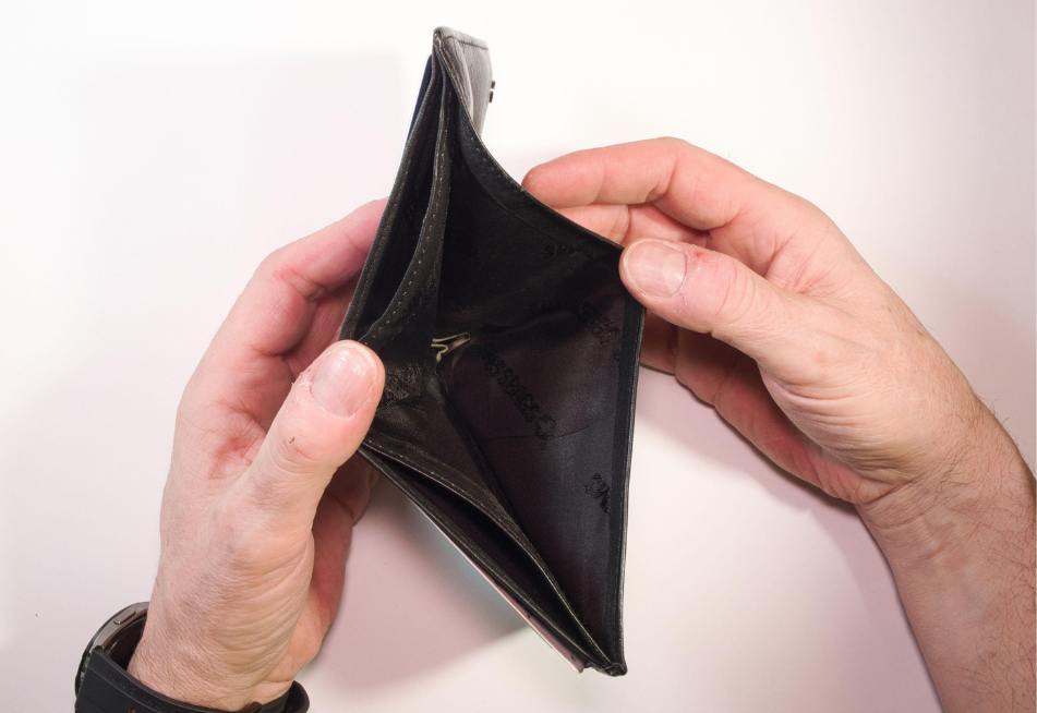 Marsikdo se v prvem mesecu novega leta ne more znebiti občutka, da denar izginja hitreje, kot prihaja. Nekateri so se …