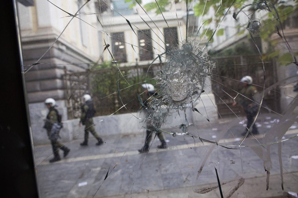 osti sulice zgodovina grcija policija arheologija najdba aretacija