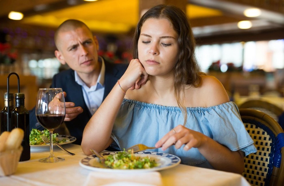 Lev Kralji drame niso brez razloga na tem seznamu – levi potrebujejo pozornost kot zrak. Če lev začuti, da ni …